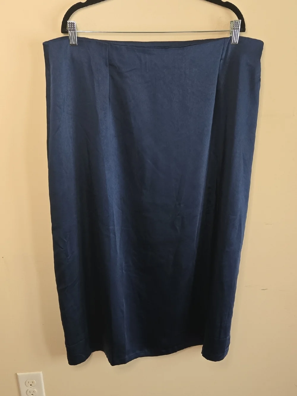 Old Navy Navy Satin Midi Skirt‎ Quiet Luxury Minimalist XXL Tall
